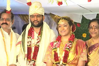 http://10.10.50.85:6060///finalout4/telangana-nle/finalout/24-December-2021/13999320_marriage.jpg