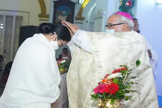 Mamata Banerjee at Most Holy Rosary Cathedral
