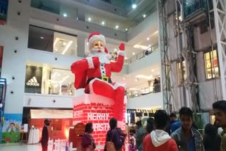 Santa Claus in mall Raipur