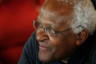 india mourns over archbishop desmond tutu death