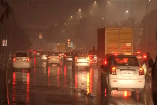 Rain lashes parts of the Delhi NCR