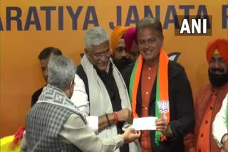 dinesh mongia joins bjp  former cricketer joins bjp  punjab election mongia  ദിനേശ് മോംഗിയ ബിജെപി  മുന്‍ ഇന്ത്യന്‍ ക്രിക്കറ്റ് താരം ബിജെപി  പഞ്ചാബ് തെരഞ്ഞെടുപ്പ് മോംഗിയ