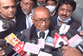 digvijay singh targets pm narendra modi on corona protocol