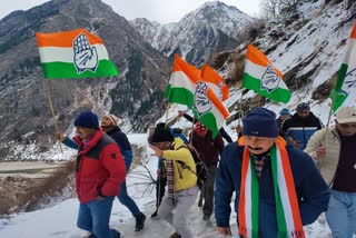 Election campaigning amid snowfall in Uttarkashi
