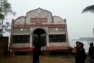 lakshmi temple of samserganj submerged in ganges due to erosion