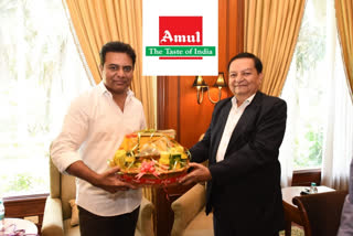 Amul company announces 500 crore investment in Telangana for southindia first amul dairy plant