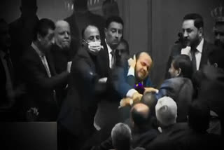 Fight between lawmakers in Jordanian parliament