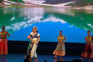 Hema Malini Dance performance