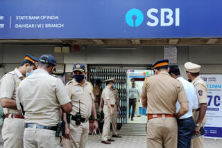 One employee killed, another injured in SBI bank robbery in Mumbai's Dahisar