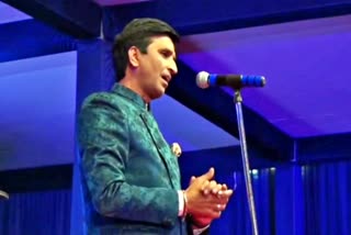 Kumar Vishwas In Sharad Mahotsav 2021