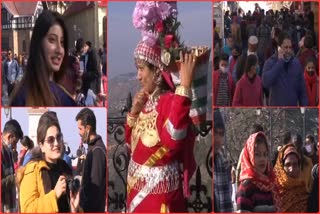 crowd of tourists in shimla