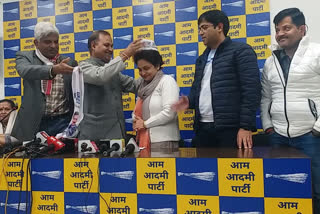 Anju Sehwag Joins Aam Aadmi Party