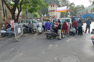 पुणे पोलिसांकडून 31 St च्या पार्श्वभूमीवर चौकाचौकात नाकेबंदी