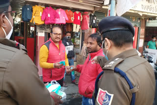 Jalpaiguri Police Superintendent at awareness program of covid 19