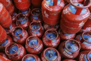 indian-oil-rate-of-lpg-commercial-lpg-cylinder-cheaper-by-100-rupees