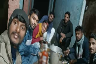 बिहार में शराबबंदी का उड़ाया मजाक