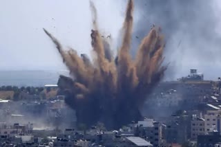 Israel Aircraft Hit Militant Targets  Israeli rocket fire on Gaza  ഗാസമുനമ്പില്‍ ഇസ്രായേല്‍ ആക്രമണം  ഹാമാസിനെതിരെ ഇസ്രായേലിന്‍റെ റോക്കറ്റ് ആക്രമണം