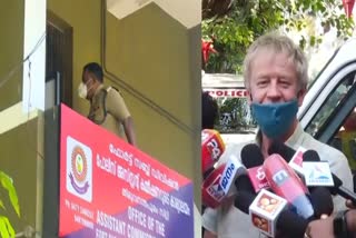 Swedish citizen visited Assistant Commissioner of Thiruvananthapuram  foreigner Stephen Asberg insulted by police in kovalam  കോവളം വിദേശിയെ അവഹേളിച്ച സംഭവം  വിദേശിയുടെ മദ്യം ഒഴുക്കി കളഞ്ഞ സംഭവം  സ്വീഡിഷ് പൗരന്‍ സ്റ്റീഫന്‍ ആസ്‌ബെര്‍ഗ്  വിദേശി ഫോര്‍ട്ട് എസിയുമായി കൂടിക്കാഴ്ച  തിരുവനന്തപുരം അസിസ്റ്റന്‍റ് കമ്മീഷണറുമായി കൂടിക്കാഴ്ച