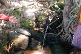Healing properties of waterfall in Latehar skin diseases cures from bathing in spring of Vishrampur !