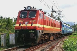 Indian Railways Tickets : રેલ્વએ તત્કાલ, પ્રીમિયમ તત્કાલ બુકિંગથી 500 કરોડથી વધુની કમાણી કરી