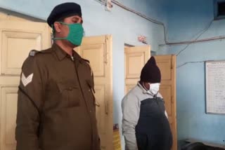 सरायकेला पुलिस ने साइबर ठग को गिरफ्तार किया