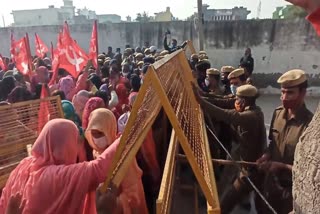 Anganwadi workers protest in Dadri