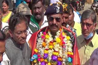 Grand welcome for retired soldier in Haveri