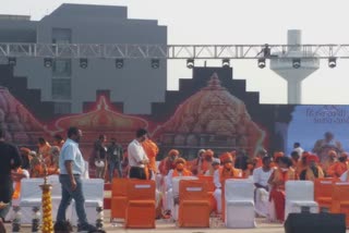 Convention of Saints in Ahmedabad : ધર્માચાર્ય આશીર્વાદ સંમેલન ચૂંટણી પ્રચારનું માધ્યમ બન્યું છે?