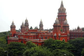 Jeyalalithas Vedha nilayam house case acqusition of land by the government is illegal says Madras High court