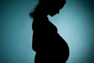 pregnant women not allowed to hospital