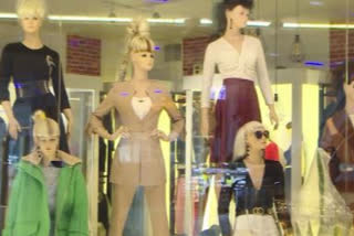 Afghan shops remove heads of mannequins following Taliban orders in Herat