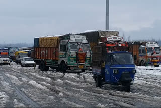 Traffic Restored on Jammu-Srinagar National Highway