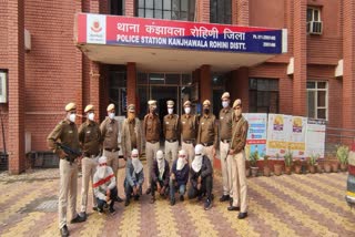 kanjhawala-police-team-arrested-five-miscreants-after-revealing-robbery