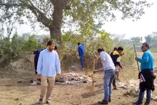 cleaning-campaign-in-sivasagar-talatal-ghar-by-mla-akhil-gogoi