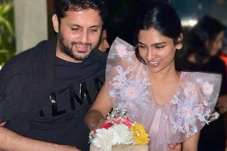 nithin with wife shalini