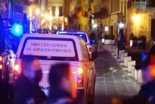 bodies left in front of Mexico's governor office