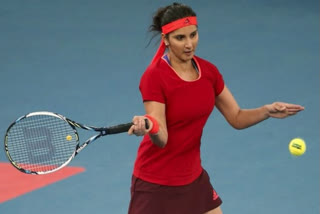 Sania Mirza, Nadiia Kichenok, Nadiia Kichenok, Sania Mirza crashed out