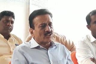 Girish Mahajan