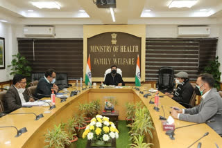 Mandaviya chairs high-level meeting to make Atmanirbhar Bharat in urea