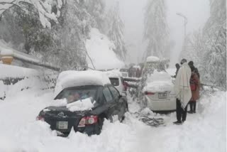 Rescue operation resumes in Murree due to fear of snowfall