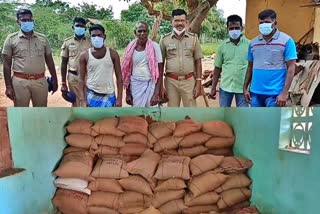 Seizure of 200 bundles of ration rice