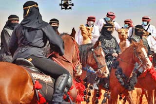 Saudi women debut in camel beauty contest