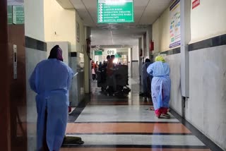 کورونا کیسز میں اضافہ، گاندربل اسپتال میں صفائی ستھرائی پر زور