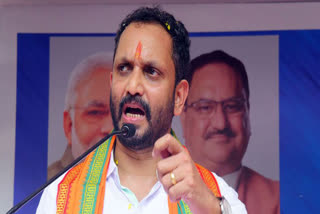 K Surendran opposes CMs claim that K Rail got central approval  BJP state president K Surendran on K Rail  Chief Minister Pinarayi Vijayan's claim that K Rail got central approval  കെ റെയിലിന് കേന്ദ്ര അനുമതിയെന്ന വാദം തള്ളി കെ സുരേന്ദ്രൻ  കെ റെയിൽ പദ്ധതിയിൽ ബിജെപി സംസ്ഥാന അധ്യക്ഷൻ