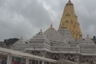 Corona In Gujarat: કોરોનાના વધતા કહેરને જોતા અંબાજી મંદિર ફરી એકવાર દર્શનાર્થીઓ માટે કરાયું બંધ