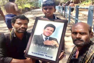 ayyappa swami devote had taken puneeth rajkumar