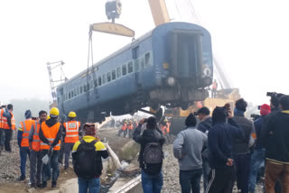 rabindranath ghosh alleges that rail use old coaches for north bengal trains