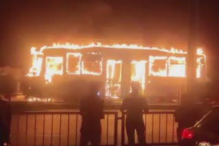 Surat City Bus fire: સરથાણામાં રાહદારીને સિટી બસે મારી ટક્કર, રોષે ભરાયેલા લોકોએ બસને આગ ચાંપી