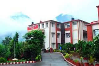 Medical College Srinagar corona hotspot