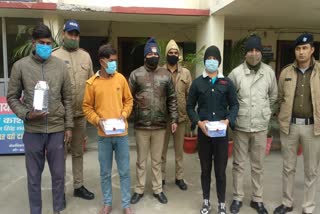 4-accused-arrested-with-four-pistols-and-cartridges-in-kashipur